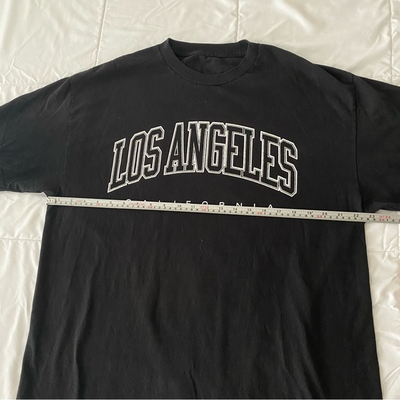 BRANDY MELVILLE LOS ANGELES OVERSIZED TEE - Picture 4 of 5